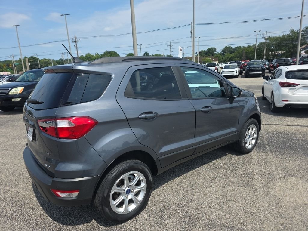 Used 2020  Ford SE image 5