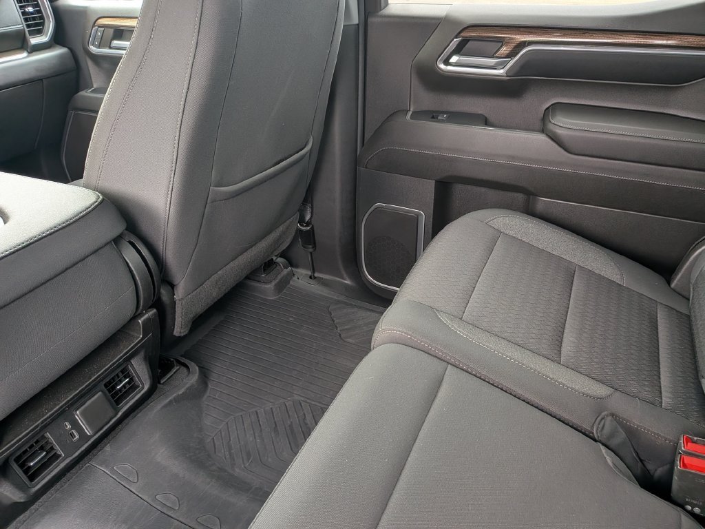 Used 2023 Black Chevrolet RST image 28