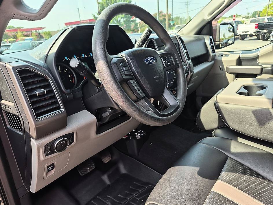 Used 2020 Magnetic Ford XLT image 16