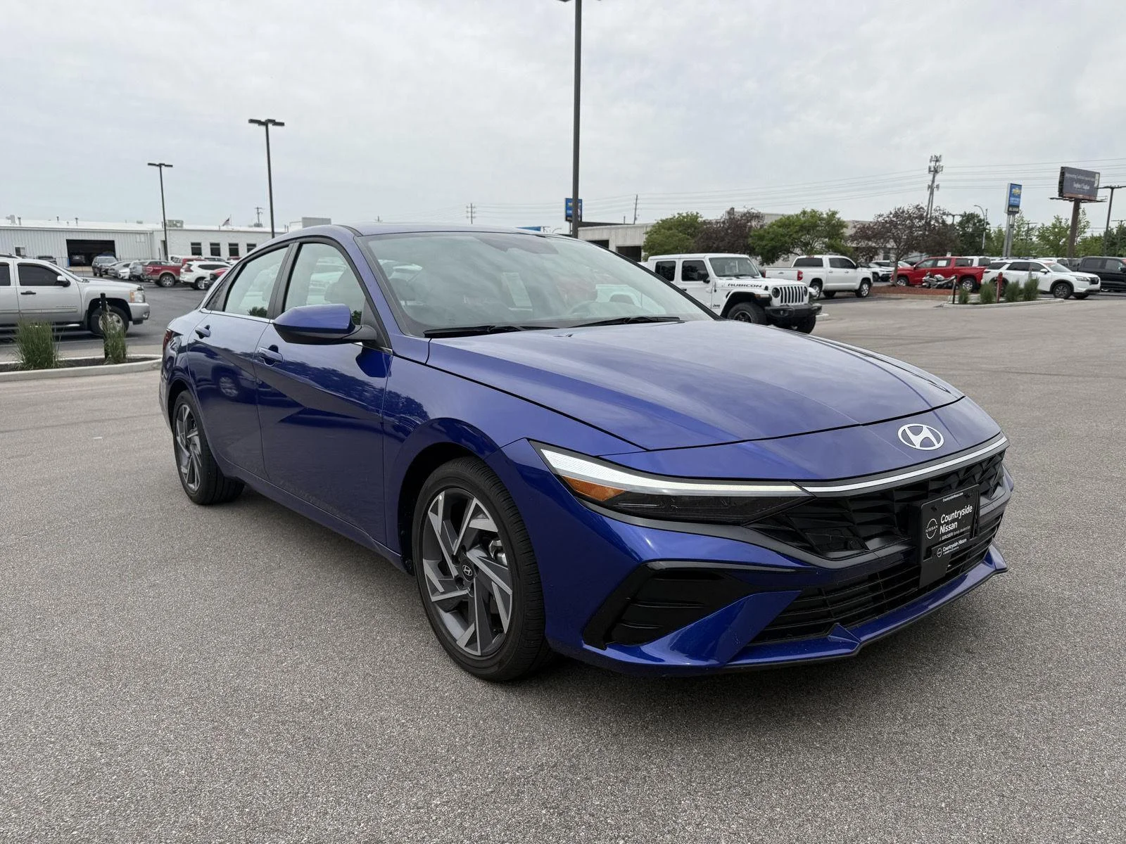2025 Hyundai Elantra 2.0 SEL Convenience IVT's photo