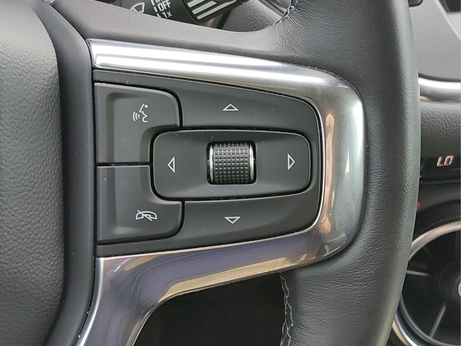 Used 2022 Iron Gray Metallic Chevrolet LT image 28