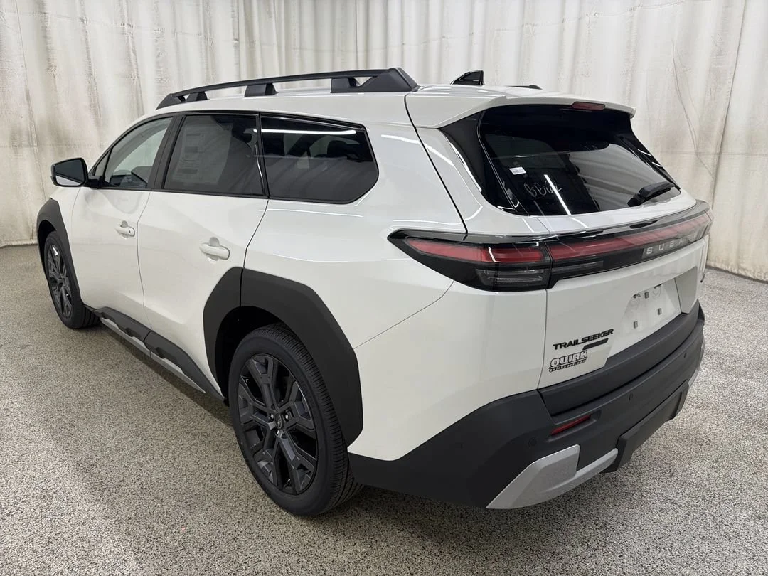 New 2027 Crystal White Pearl Subaru Limited image 9