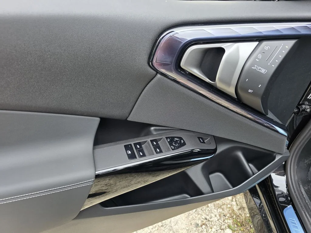 Used 2026 Black BMW 30 xDrive image 16