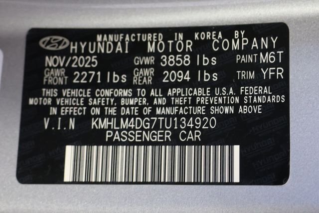 Used 2026 Silver Hyundai SEL Sport image 28