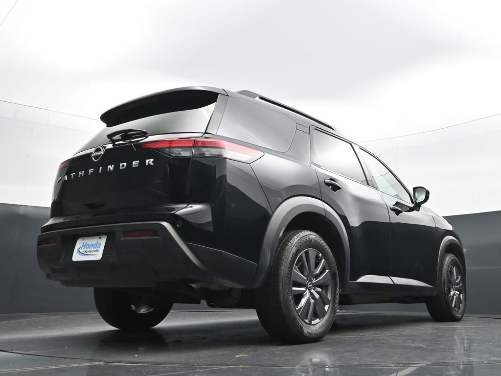 Used 2025 Super Black Nissan SV image 29