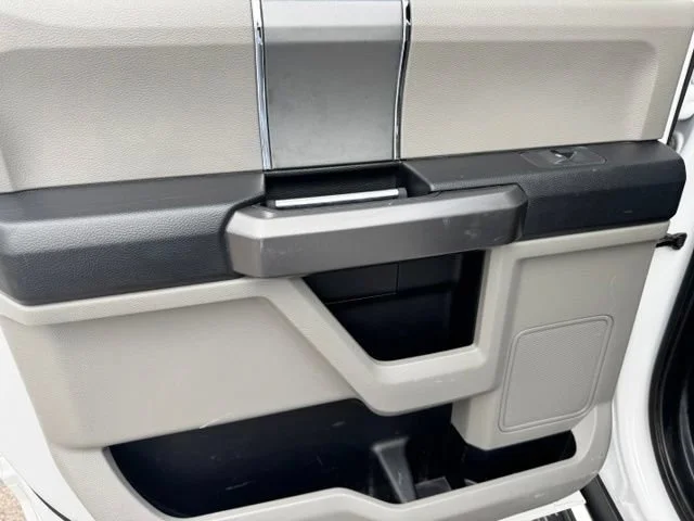 Used 2021 White Ford XL image 19