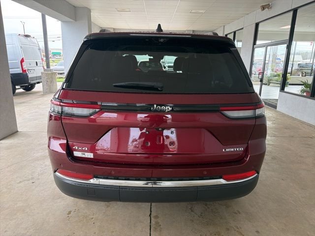 Used 2023 Red Jeep Limited image 4