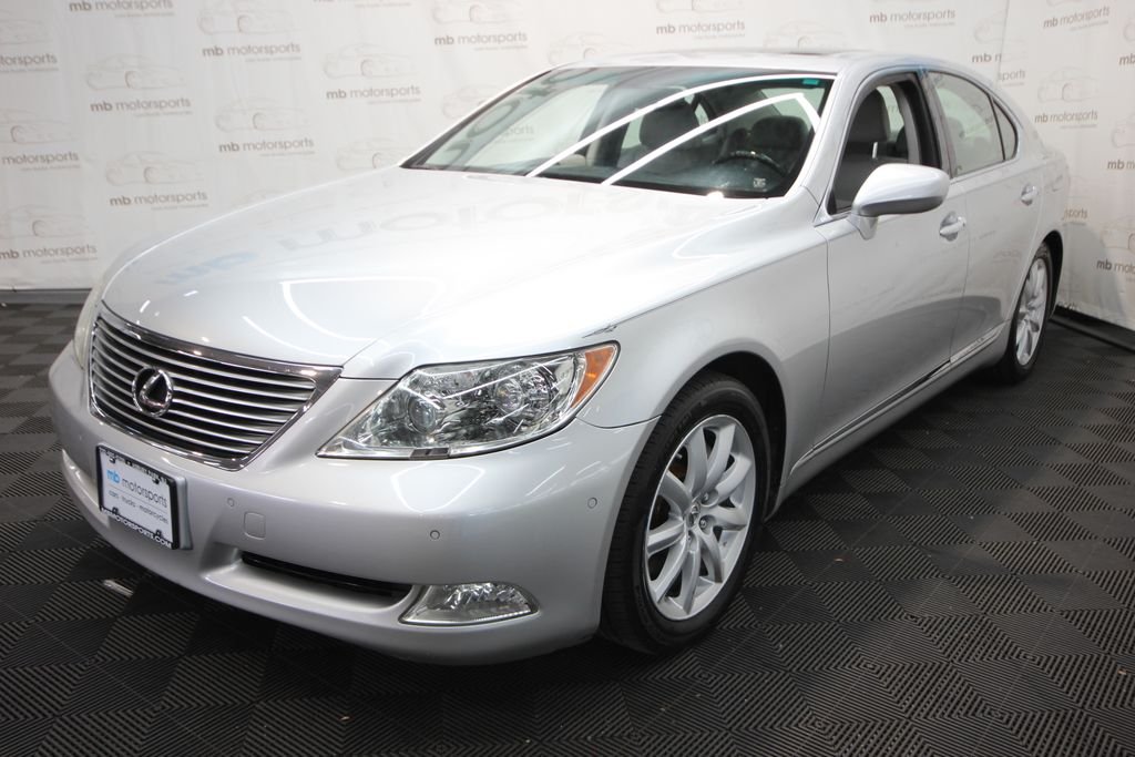2008 Lexus LS 500 460's photo