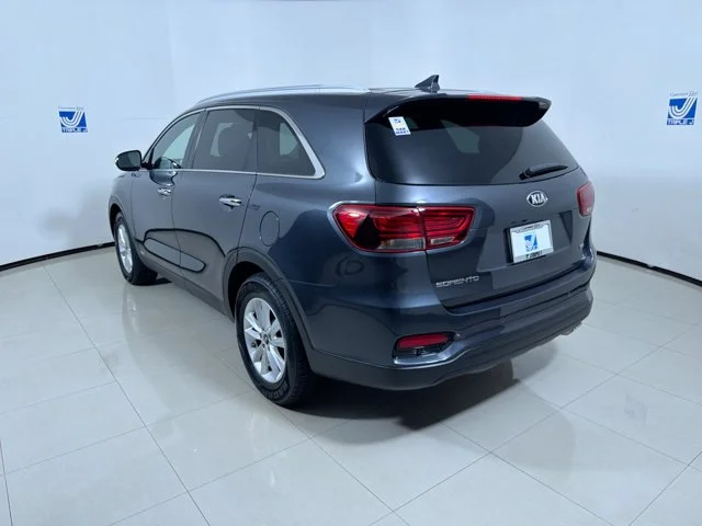Used 2019 Platinum Graphite Kia LX image 6