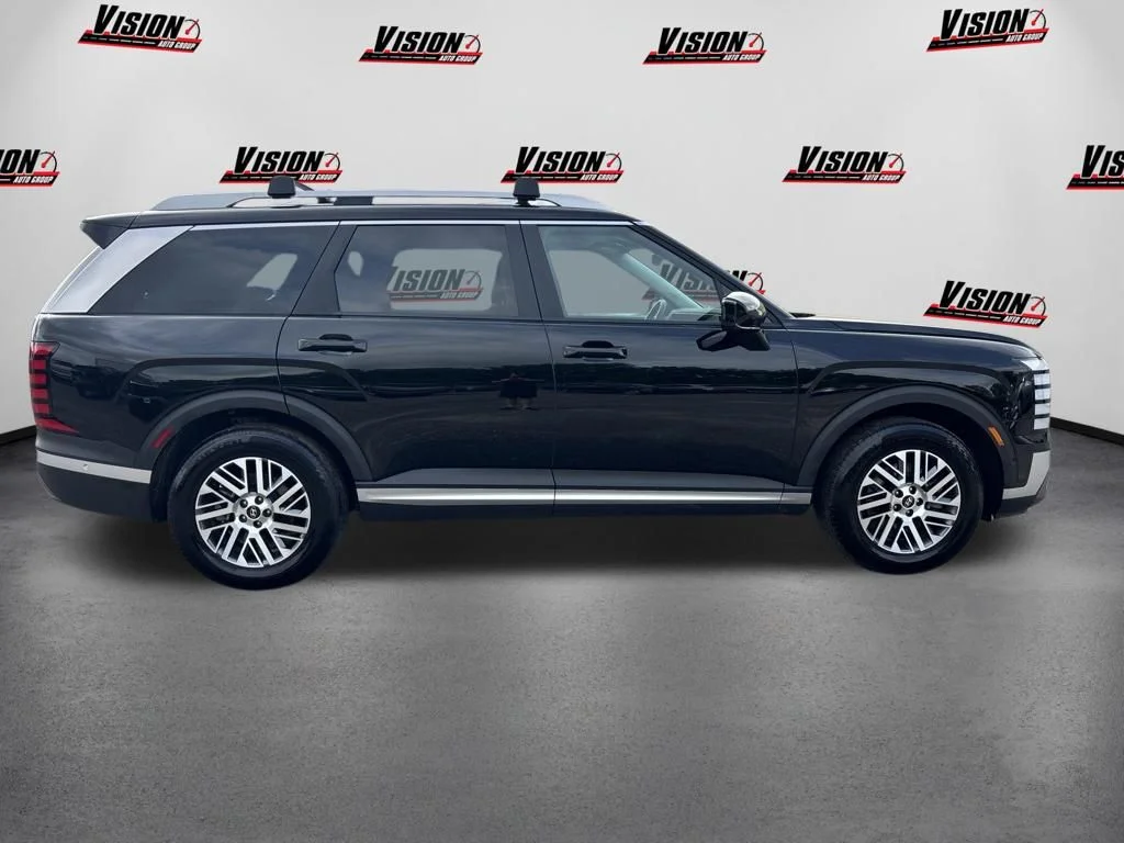 Certified Used 2026 Black Hyundai SEL Premium image 4