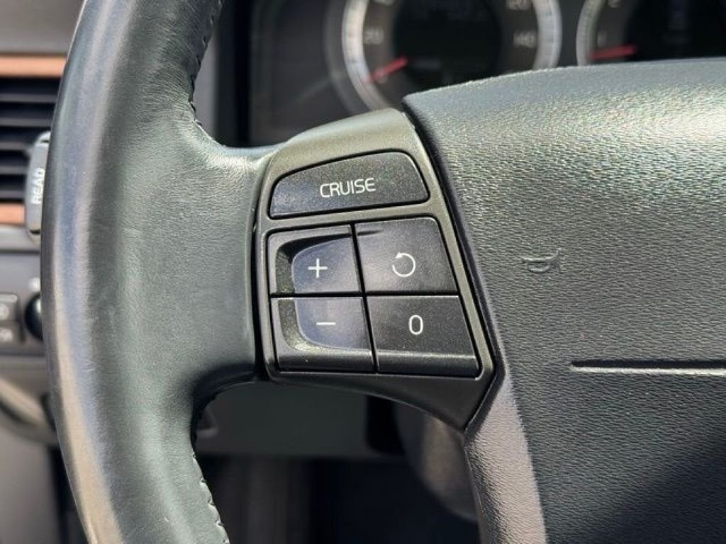 Used 2008 Oyster Gray Metallic Volvo T6 image 10