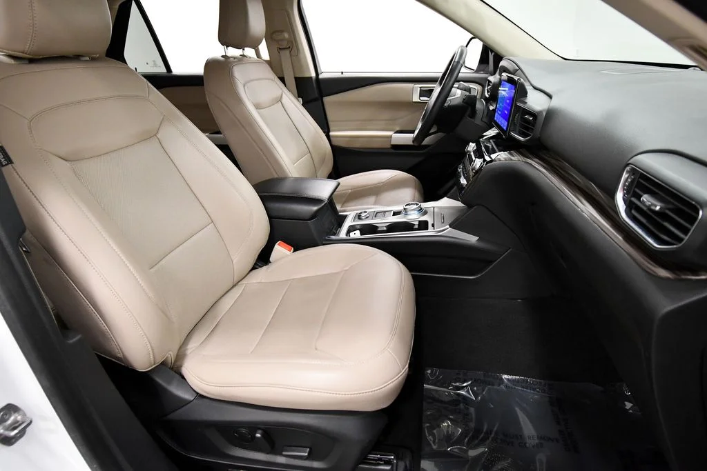 2023 Ford Explorer Limited - Photo 18