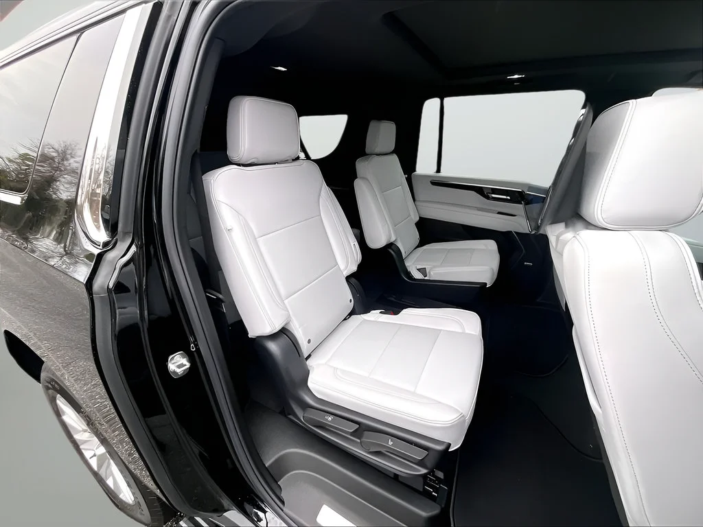 2026 Chevrolet Suburban Premier - Photo 12