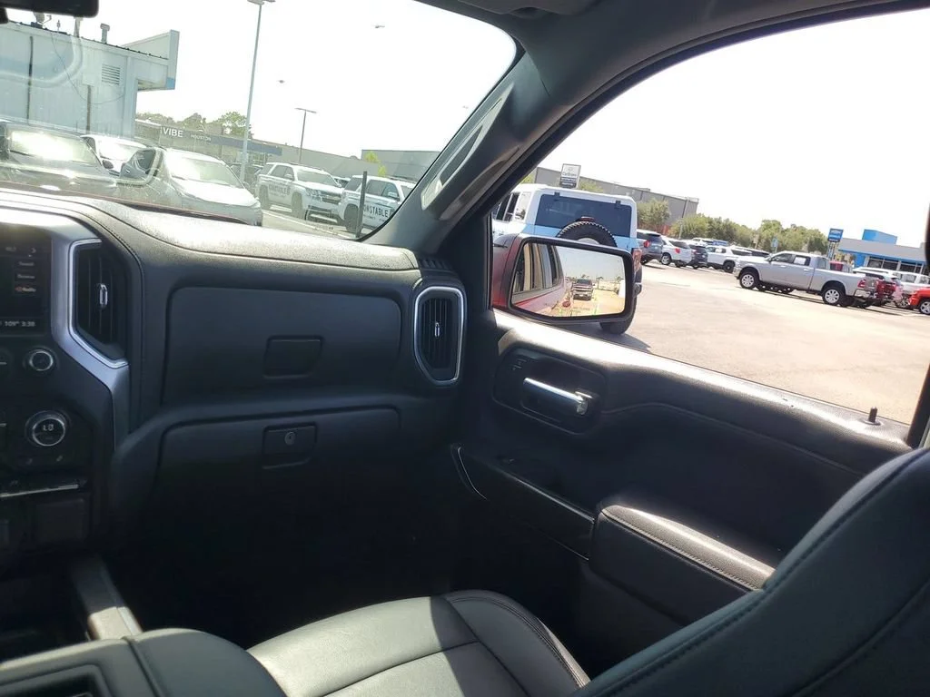 Used 2021 CHERRY RED TINTCOAT Chevrolet RST image 11
