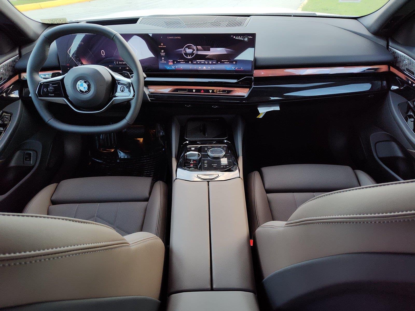 New 2027 Mineral White Metallic BMW 530i image 10