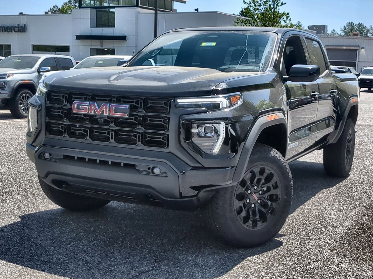 2026 GMC Canyon 4WD Elevation Crew Cab Short Box's photo