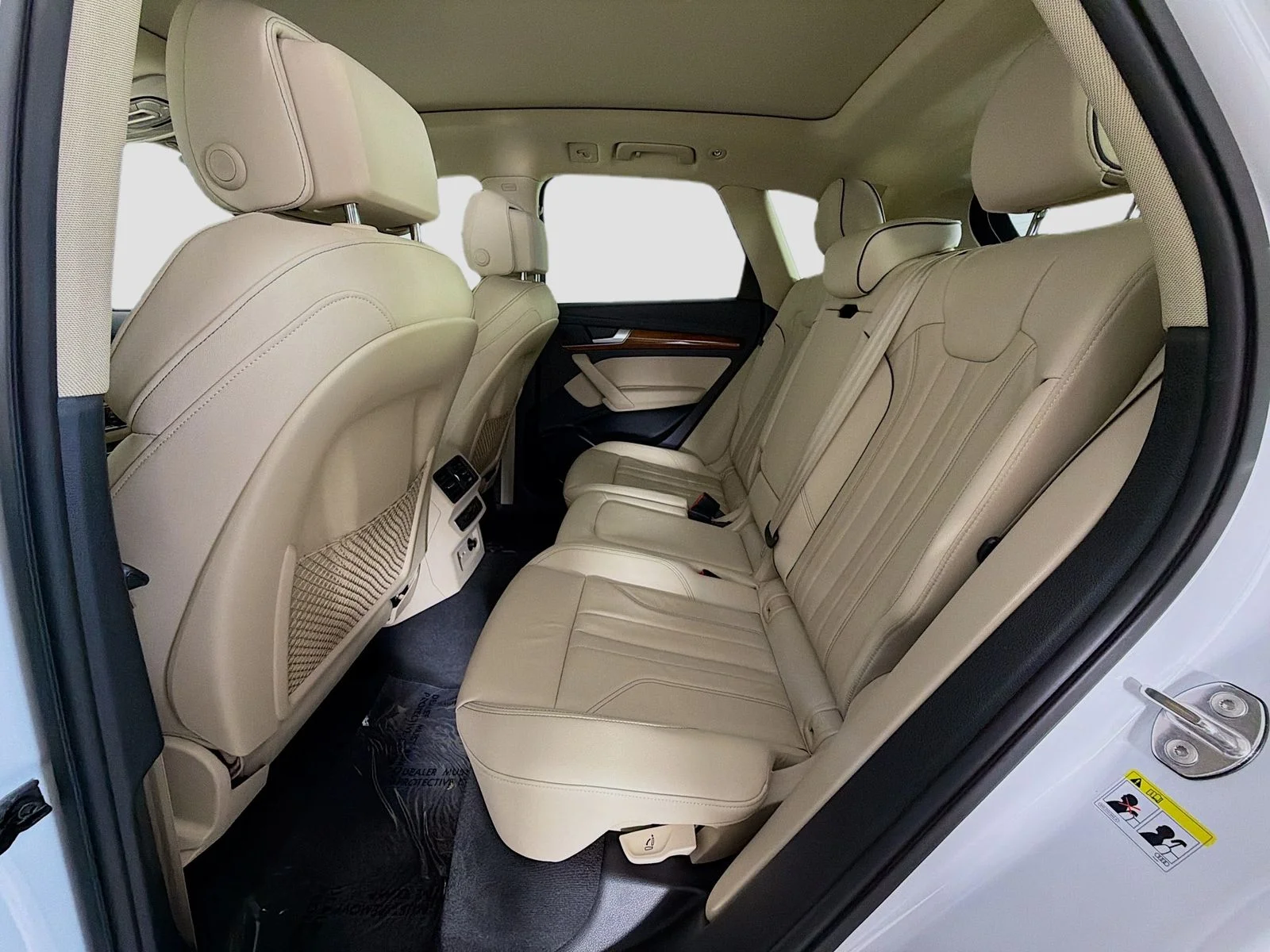Used 2023 White Audi 55 Premium image 24