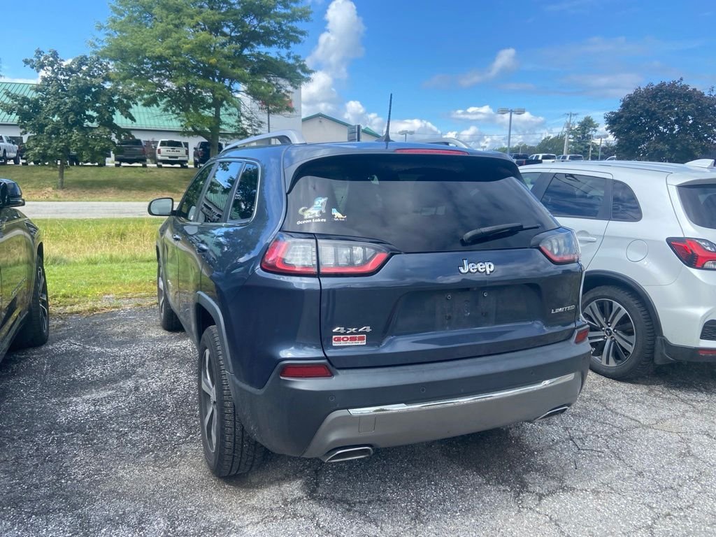 Used 2020 Slate Blue Pearlcoat Jeep Limited image 4