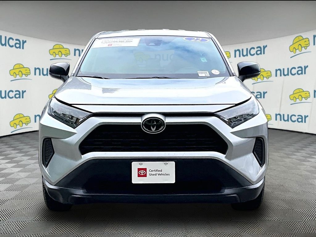 Used 2022 Silver Toyota LE image 2