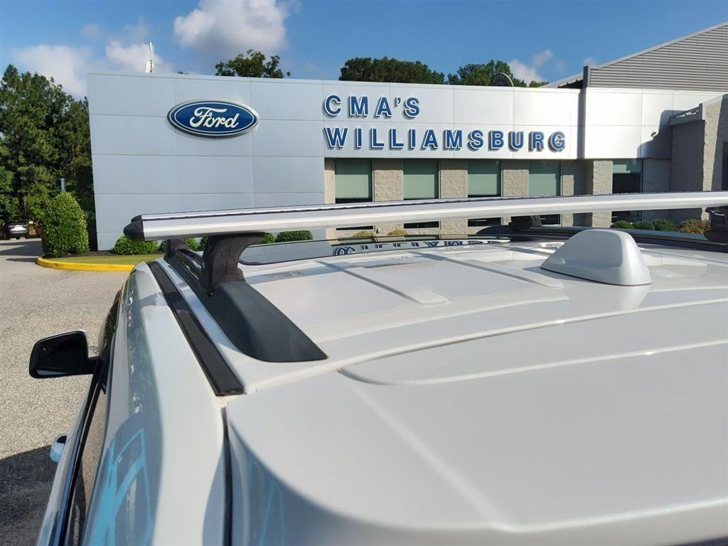 Used 2019 Ivory 3-Coat Jeep Summit image 3