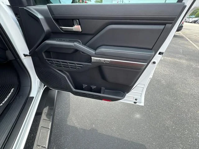 Certified Used 2025 ICE CAP Toyota  image 14
