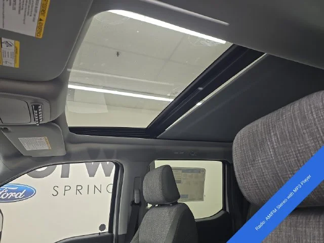 New 2026 Oxford White Ford F-250® XLT image 26