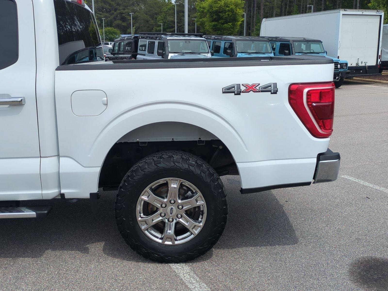 Used 2023 Oxford White Ford XL image 12