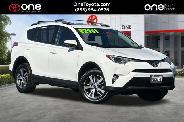 2017 Toyota RAV4 XLE
