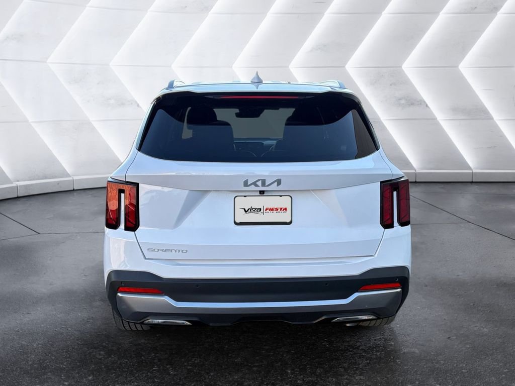 Used 2024 White Kia EX image 5