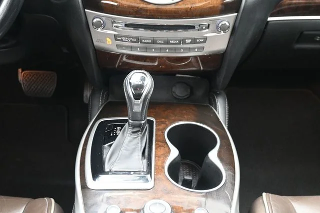 Used 2017 Majestic INFINITI Base image 26
