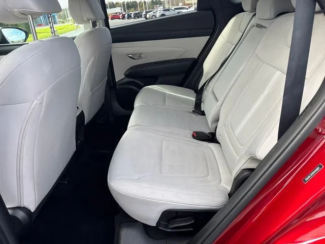 Used 2025 Red Hyundai SEL image 29