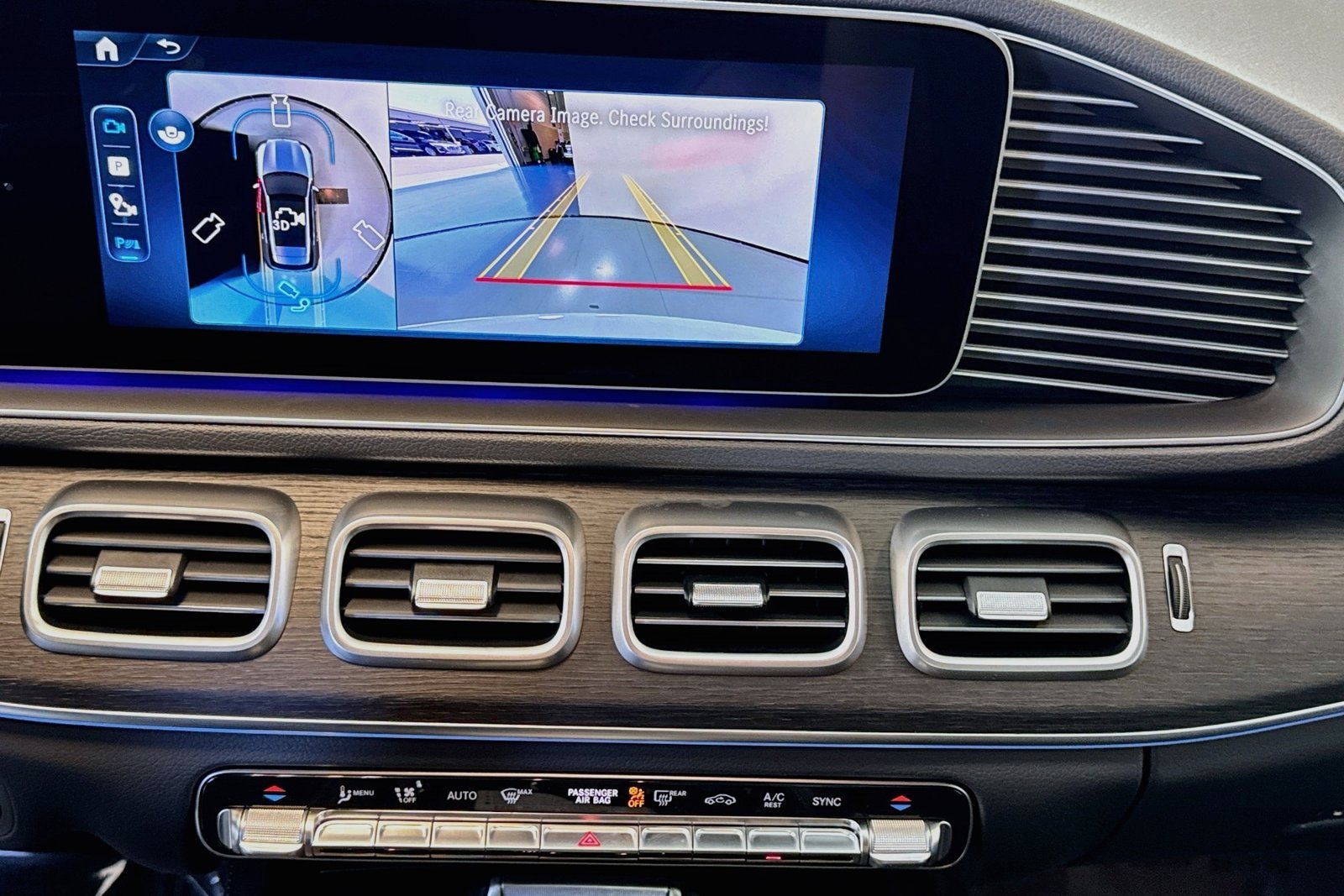 New 2026 MANUFAKTUR Alpine Grey Mercedes-Benz GLE 450 image 13