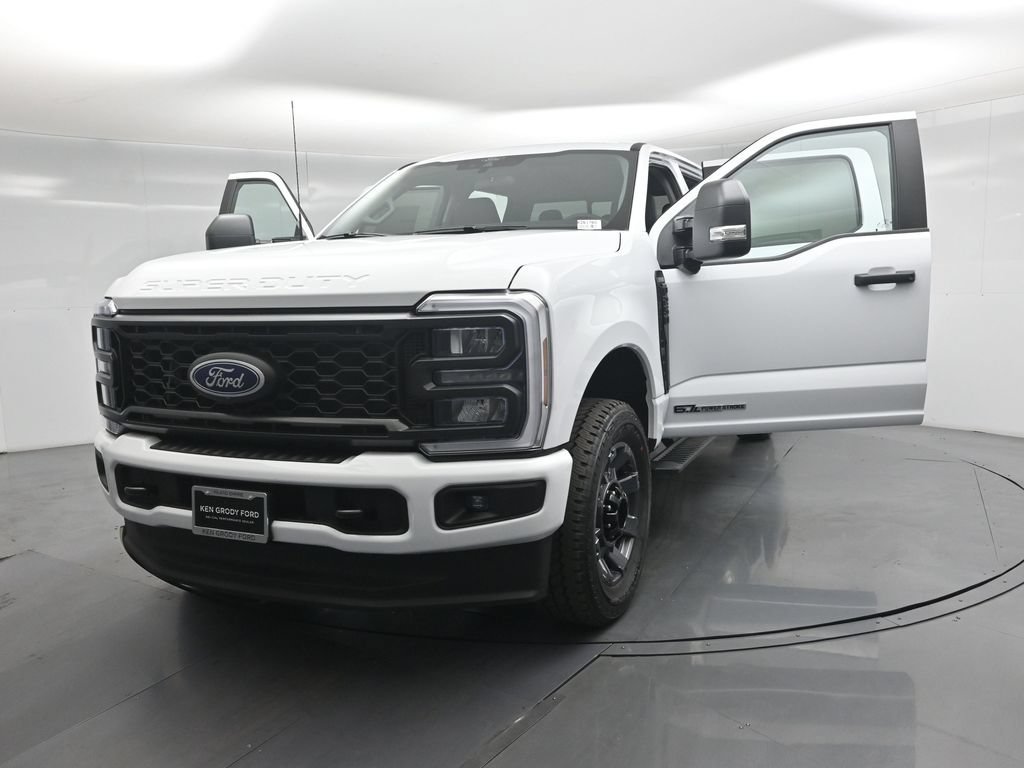 New 2026 Oxford White Ford XL image 25