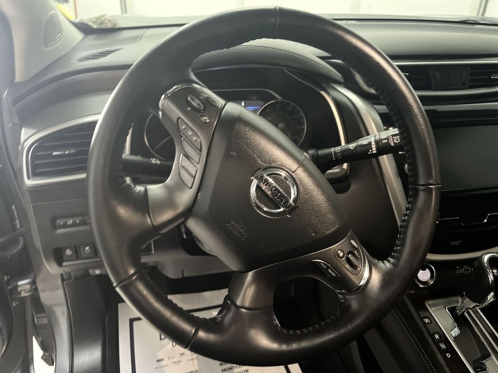 Used 2021 Gray Nissan Platinum image 18