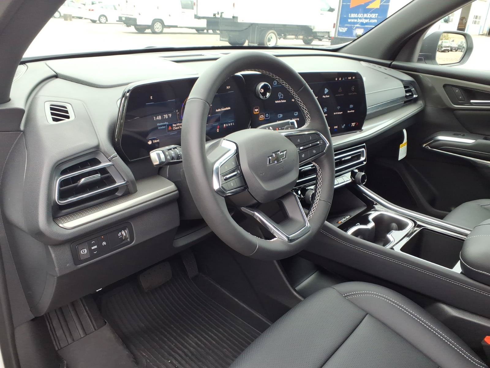 New 2027 Summit White Chevrolet LT image 5