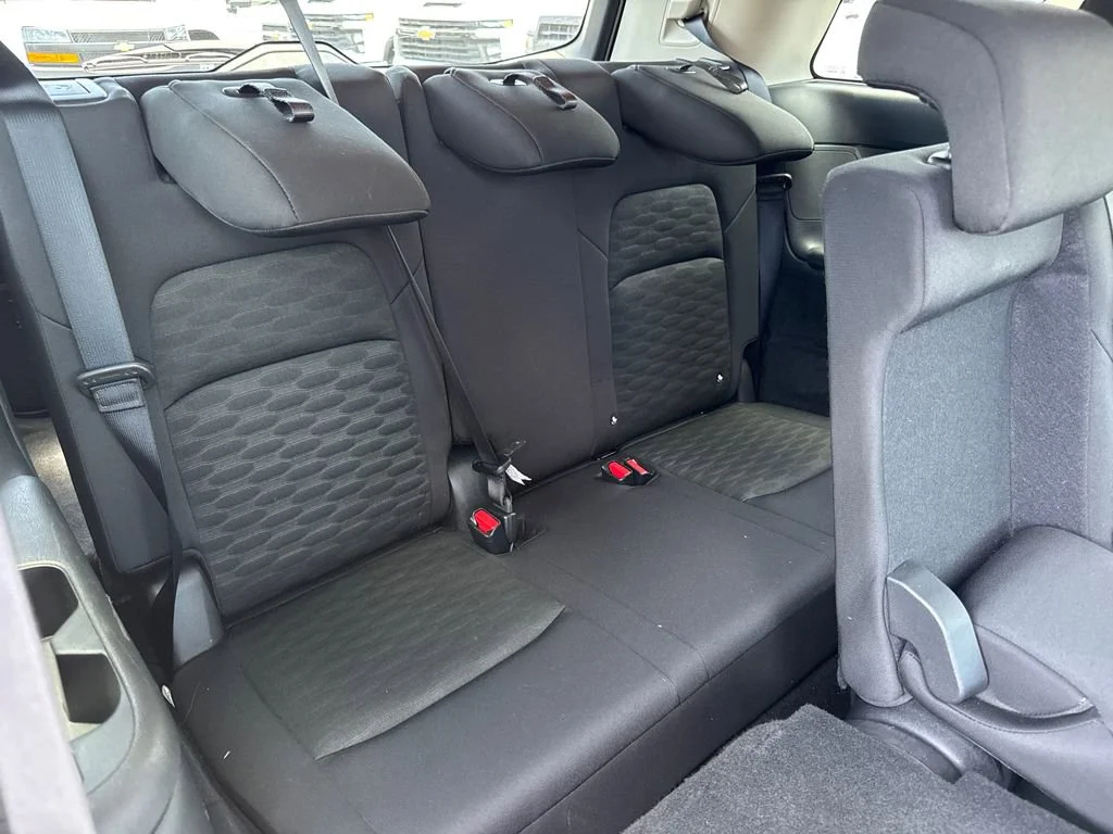 Used 2024 White Nissan SV image 19