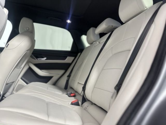 2026 Jaguar F-Pace R-Dynamic S - Photo 16