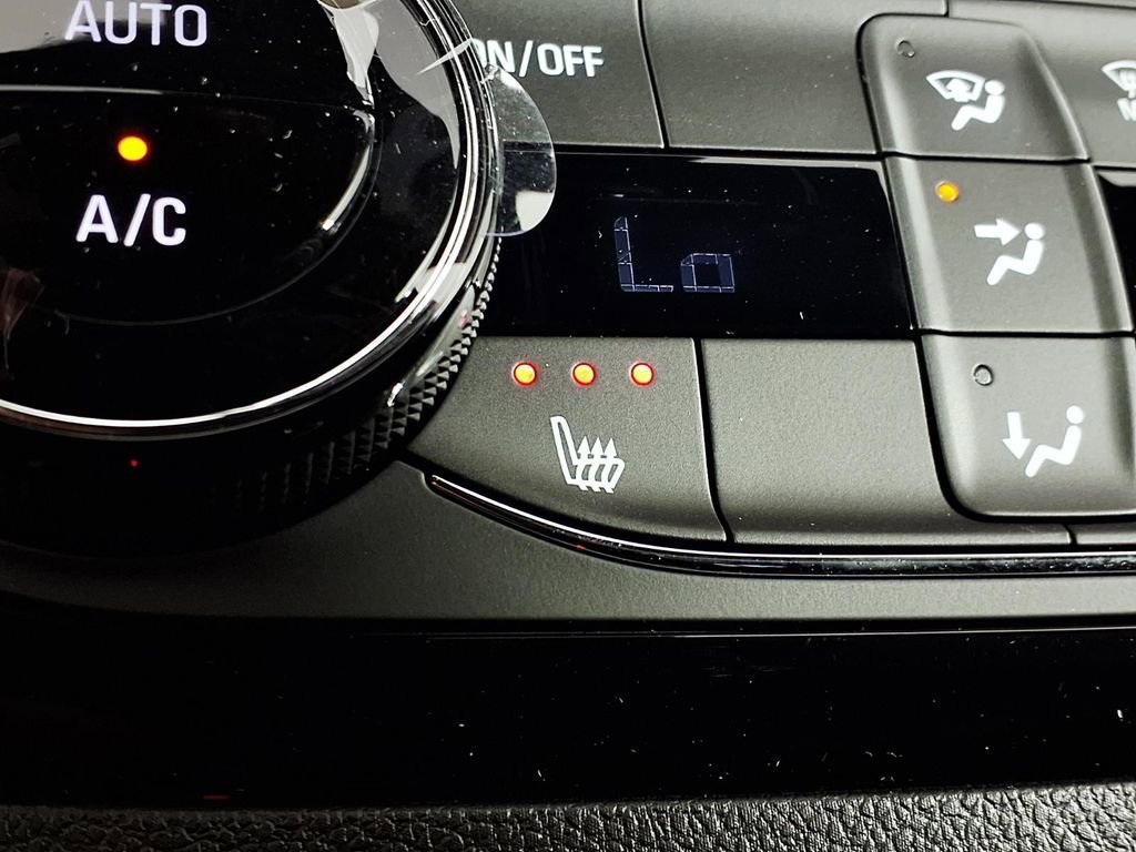 2026 Buick Envista Sport Touring - Photo 15
