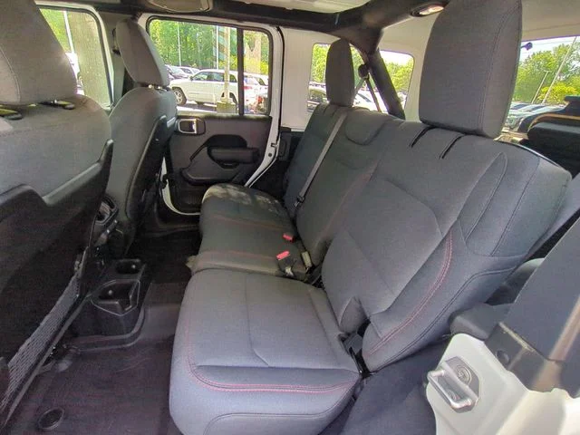 Used 2024 White Jeep Rubicon image 27
