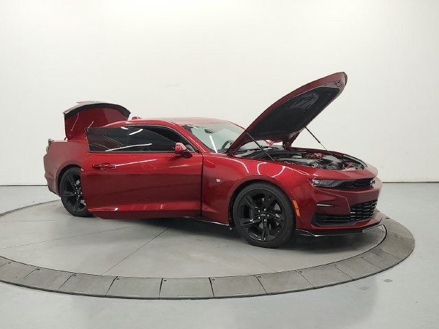 Used 2022 Red Chevrolet SS image 10