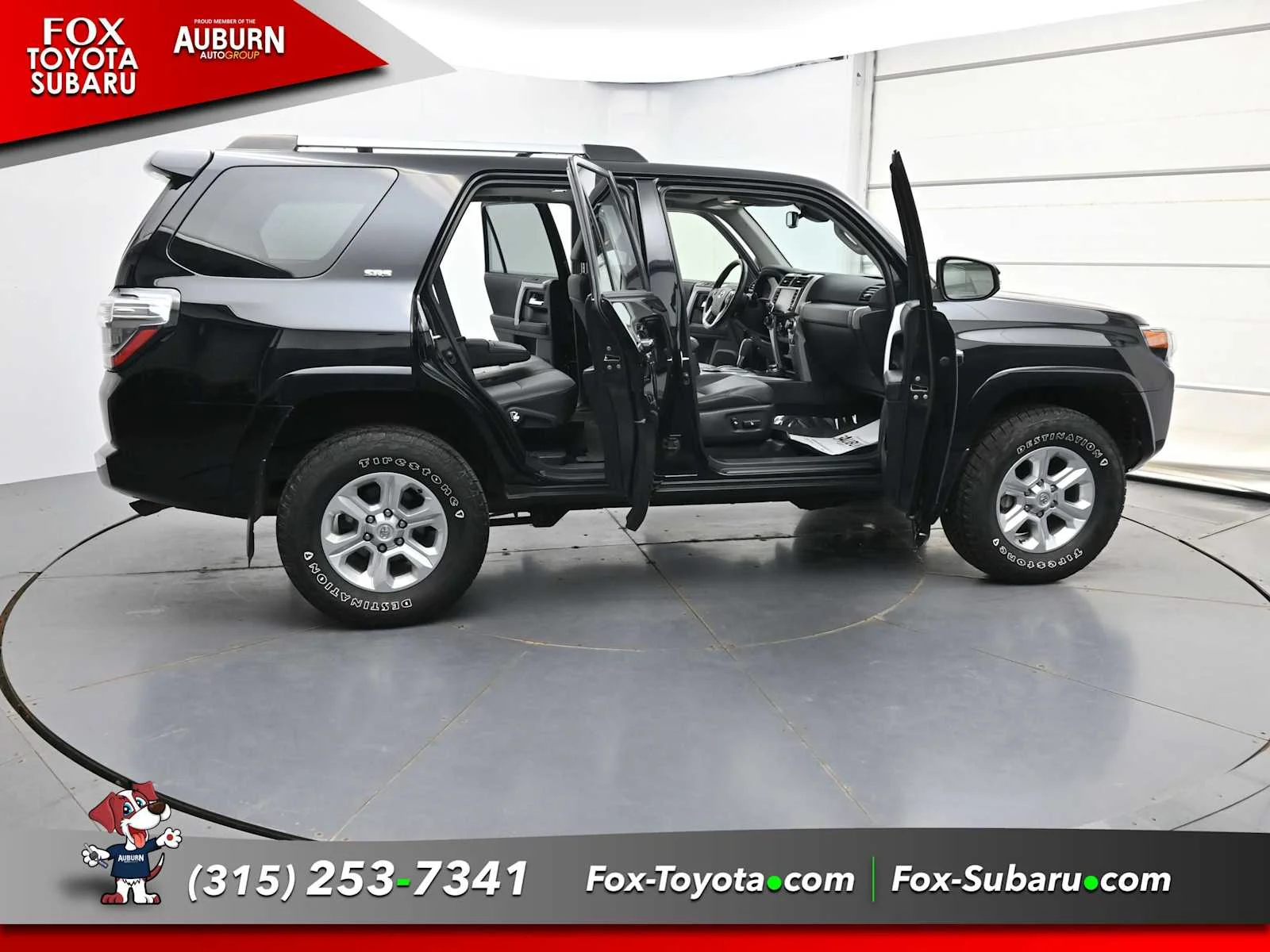 Used 2022 Midnight Black Metallic Toyota SR5 Premium image 39