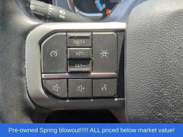 Used 2022 Blue Ford Lariat image 27