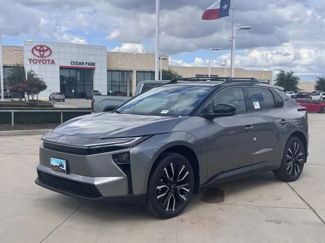 New 2026 Heavy Metal with Midnight Black Metallic roof Toyota Limited image 7