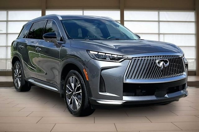 Used 2026 Gray INFINITI LUXE image 11