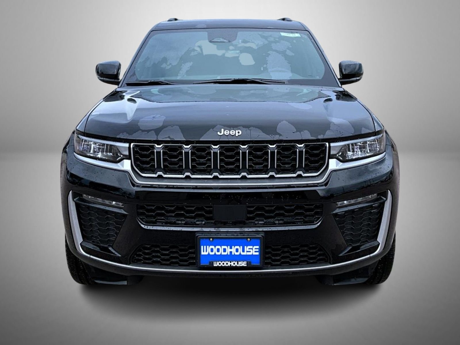 New 2026 Diamond Black Crystal Pearlcoat Jeep Limited image 2