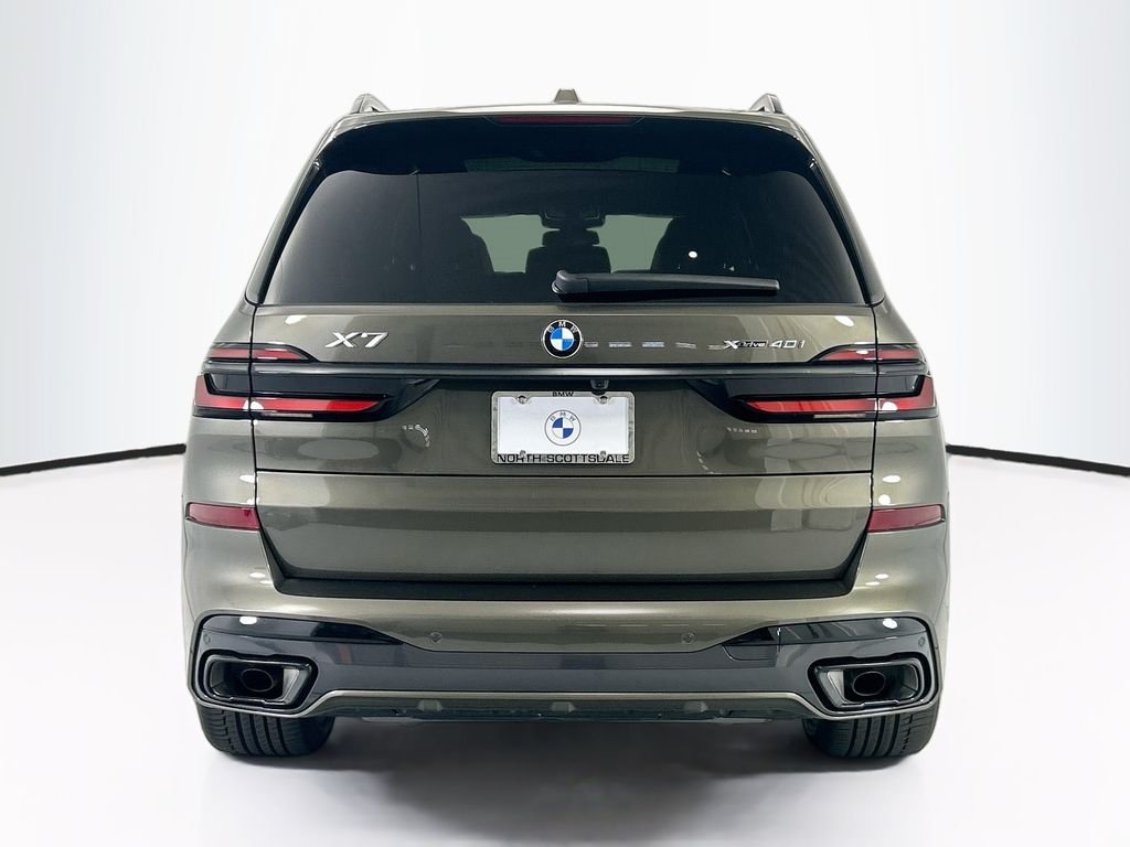 New 2027 Green Metallic BMW xDrive40i image 6