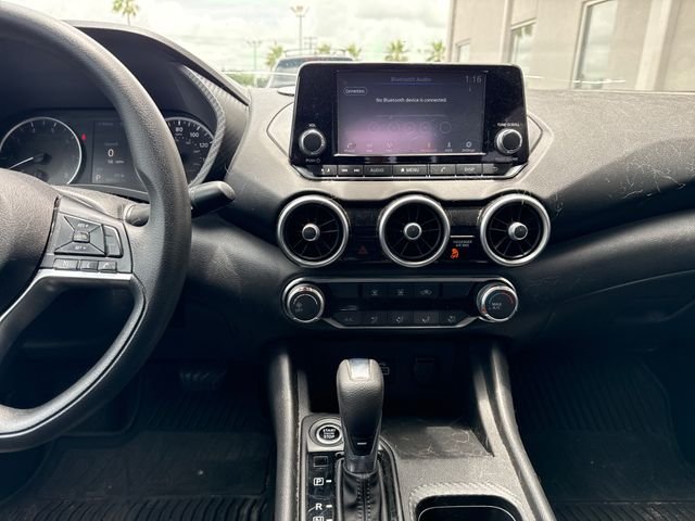 Used 2022 Gray Nissan S image 15