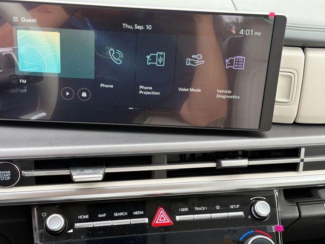 New 2027 Silver Hyundai SEL AWD image 14