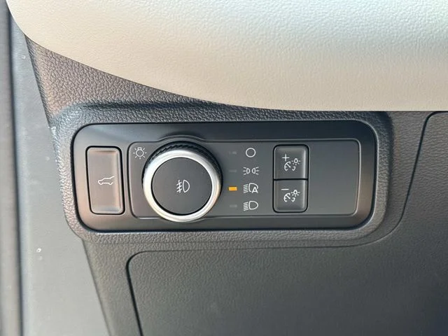 New 2026 Carbonized Gray Metallic Ford Active image 38