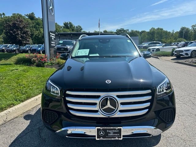 Used 2026 Black Mercedes-Benz GLS 450 image 8